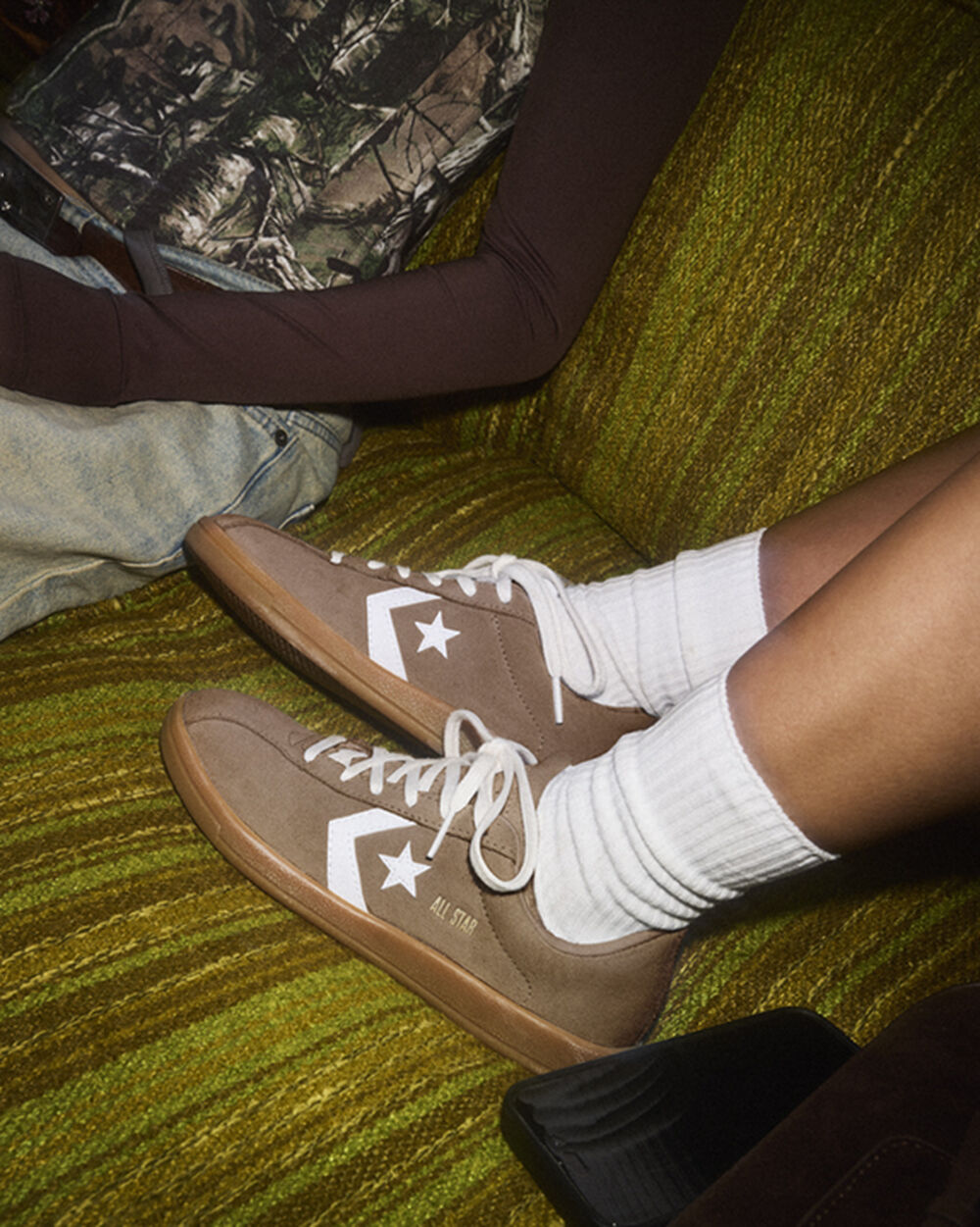 Grounded/Vintage White/Gum