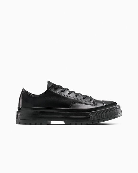 Black/Black/Black