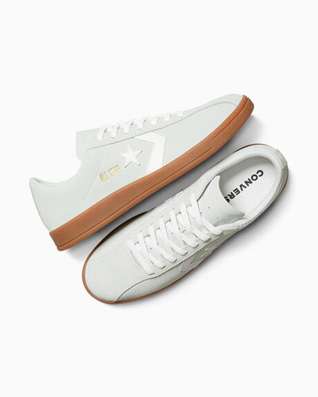 Moonbathe/White/Gum