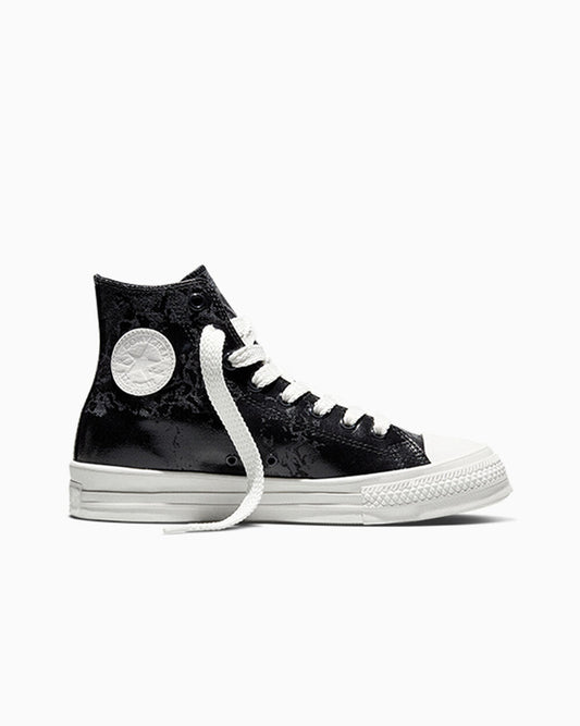 Black/Vintage White